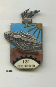 Insigne , 13  Gpe. d'Escadrons de  Réparation de Division Blindée  , roue noire - Foto 1 di 1