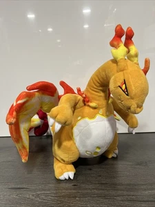 Pokemon Center Gigantamax Charizard Poké Plüschtier 16 Zoll RAR - Bild 1 von 13