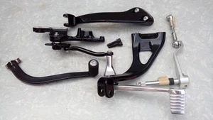 HARLEY DAVIDSON SOFTAIL MID CONTROL FOOTREST SET,GEAR/BRAKE LEVERS ETC, 2018-25. - Picture 1 of 7