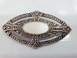 BLACK ENAMEL CLEAR RHINESTONES BOW RIBBON GOLD TONE BROOCH Pin 5020/10 - Picture 1 of 8