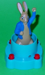 MCDONALDS 2018 HAPPY MEAL TOY PETER RAbbit Challenge catch - Picture 1 of 4