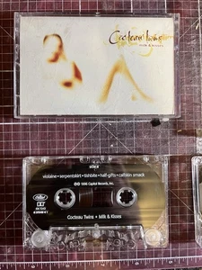 Cocteau Twins - Milk & Kisses - Very RARE 1996 Capitol Records USA Cassette Tape - Picture 1 of 2