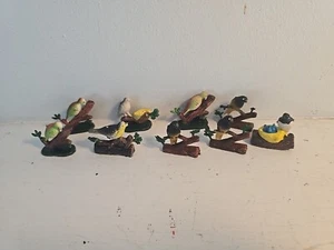 Vintage Bird Nest Hard Plastic with Small Bird Figurines - Lionel Scenery Birds - Picture 1 of 6