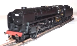 HORNBY R2975 BRITANNIA CLASS 4-6-2 LOCOMOTIVE 70000 'BRITANNIA' EX WORKS BLACK - Picture 1 of 5