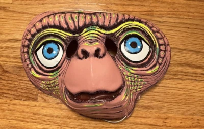 Vintage E.T. Extra Terrestrial Halloween Mask Universal Studios ET Alien 1982 - Image 1 of 4