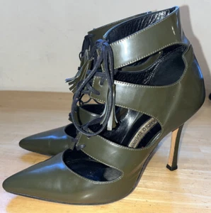 $895 MANOLO BLAHNIK Lace-up Olive Patent Leather Stiletto Heels Size 36 1/2 US 6 - Picture 1 of 11