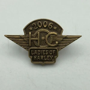 Ladies Of Harley Davidson Lapel Pin 2006 Wings HOG Vest Pin, Jacket Pin - Picture 1 of 12