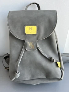 Harry Potter New York Store Exclusive - Hufflepuff Clippings Mini Snap Backpack - Picture 1 of 7