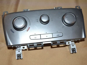 LANCIA NEW DELTA - FRONTALINO / CONTROLLER CLIMA SEMIAUTOMATICO - Imagen 1 de 1