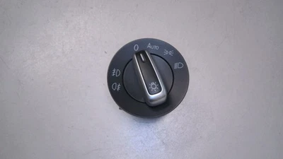 Lichtschalter 3C8941431A VW Passat Variant 2.0 TSI DSG Bj 2012 36 2431331 - Bild 1 von 4