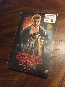 New Netflix STRANGER THINGS Season 1 Target Exclusive Edition Blu-Ray + DVD Set - Bild 1 von 3