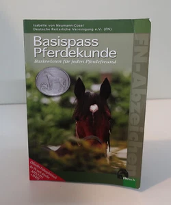Isabelle von Neumann-Cosel Basispass Pferdekunde - Bild 1 von 1