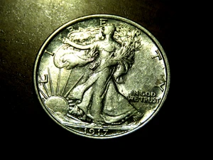 Nice AU/UNC 1917-P Walking Liberty Silver Half Dollar M20 - Picture 1 of 2