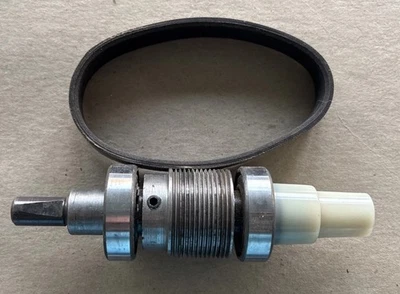 Shopsmith Mark V 500 Head Spindle Shaft for Pulley - Image 1 of 4