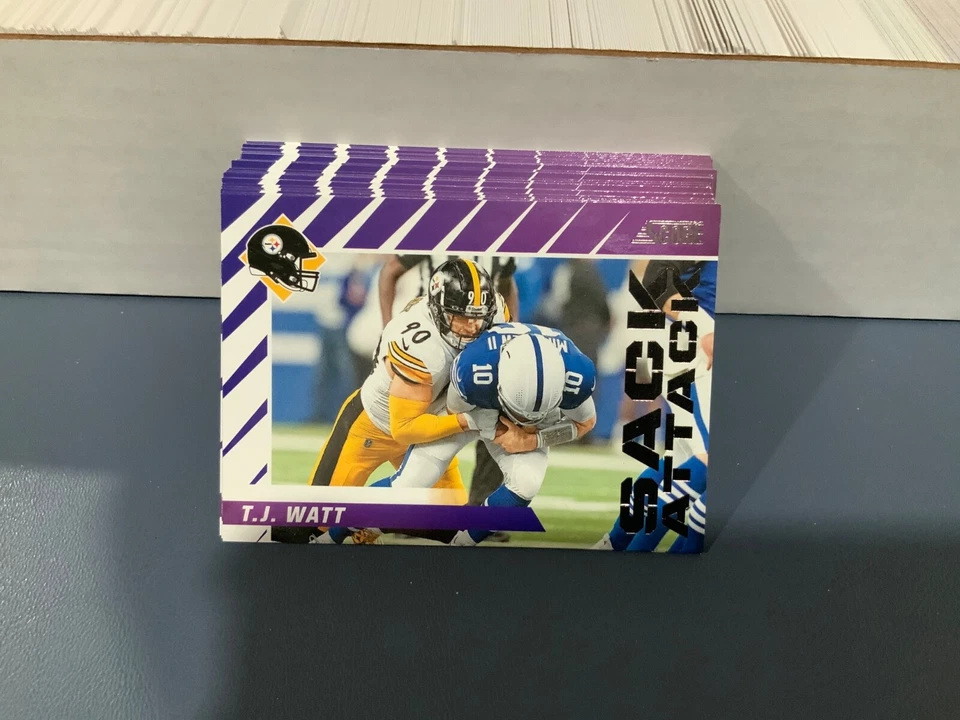 2024 SCORE FOOTBALL FIRST BALLOT HOF INSERT YOU PICK FILL YOUR COLLECTION - Image 1 of 1