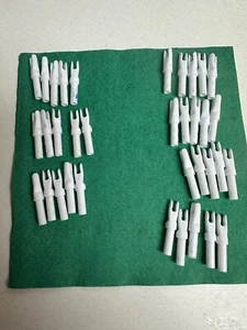 35 Gold Tip .246 Inch GT Nocks - Picture 1 of 3