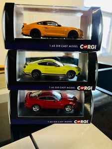 Corgi Ford Mustang MK6 Triple Pack - GT in rot, GT in orange, Mach1 in gelb - Bild 1 von 8