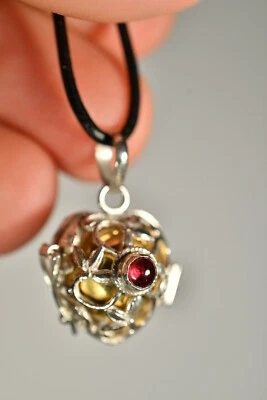 *BOLA ARMONÍA* 925 Colgante Balinés + Cordón Corazón Medallón Jaula Carillón Granate Foto 1 de 4