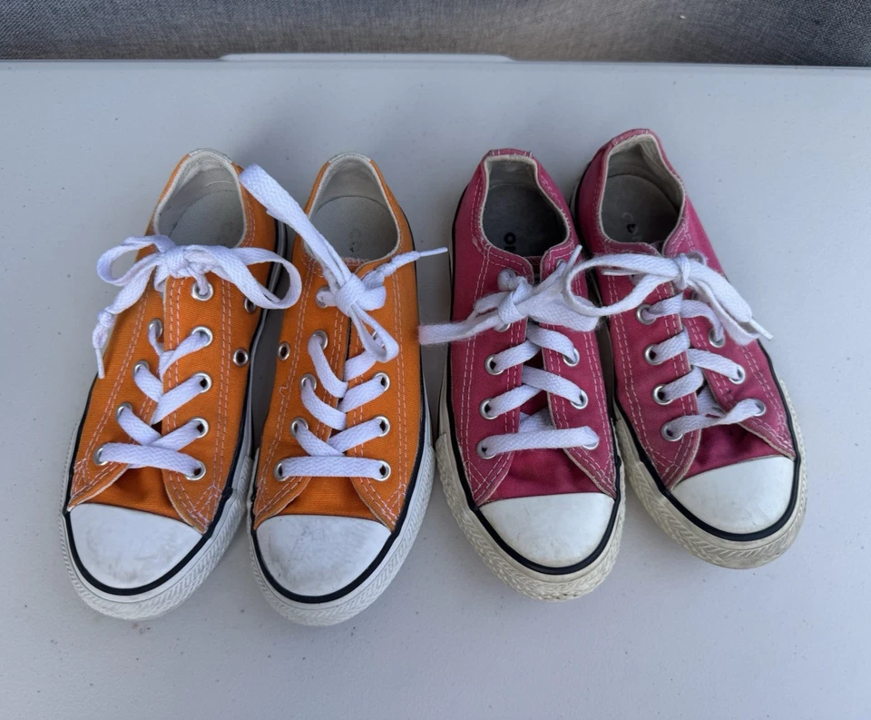 Lote (2) Zapatos Converse All Star Juveniles Talla 12 Naranja Rosa Usados Foto 1 de 4