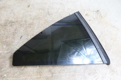 Cadillac XLR 2004-2009 OEM cuarto trasero derecho ventana vidrio 88956603 Foto 1 de 4