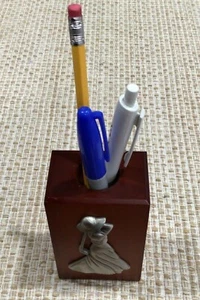 Brand New Women’s Golf Pen & Pencil Holder. Wood Holder Free shipping. - Picture 1 of 4