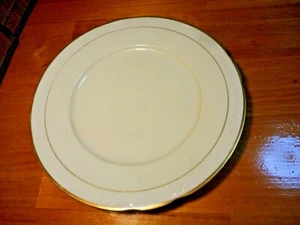 Kjøbenhavns Porcellains Maleri  KPM Gold Rim 1 Dinner Plate 25 cm 1924 Antique  - Picture 1 of 4