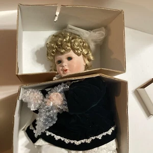 The Hamilton Collection Hope By Connie Walser Derek Porcelain Doll Christmas -CP - Picture 1 of 14