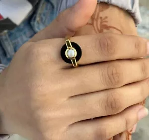 Vintage Black Onyx Ring, 925 Sterling Silver Ring, Black Onyx And Pearl Ring - Picture 1 of 10