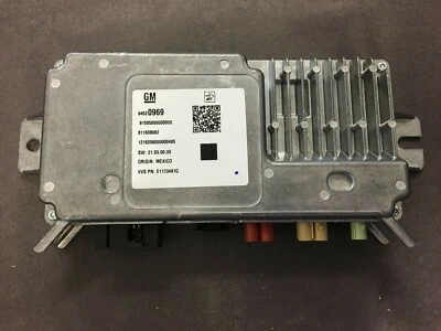 GM OEM Valeo Swicthes 2019 Chevy Equinox Driver Assist Control Module 84520969 - Image 1 of 3