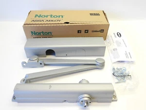 Norton R8501 689 HEAVY DUTY Overhead Door Closer with Full Cover & Rigid Regular - Picture 1 of 3