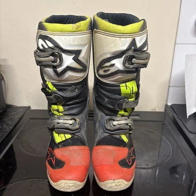 Junior Alpine Stars Motorcross Boots Size 2 - Image 1 of 4