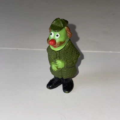 Figura de PVC Sherlock Hemlock Sesame Street Detective Muppet Miniatura Questor Foto 1 de 4