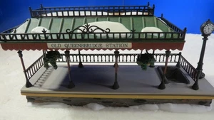 Dept 56 Dickens Village Series #58443 Old Queensbridge Station INCOMPLETE 1 ITEM - Picture 1 of 8