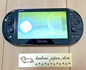 Sony PlayStation PSVita Wi-Fi Modell Schwarz PCH-2000 mit Hülle Cover Kabel Gebraucht Japan - Bild 1 von 7