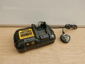 DeWALT DCB116 12v 18v & 54v FLEXVOLT xr fast battery charger - Picture 1 of 4