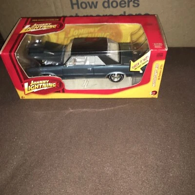 Johnny Lightning 1968 Pontiac GTO Blue 1/24 Scale Diecast Mint In Box  - Image 1 of 4