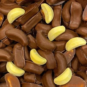 400g Milk Chocolate Bananas - Picture 1 of 1