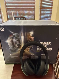 Xbox Series X (Disc) w/Controller and Wireless Headset *LIGHTLY USED* - Picture 1 of 17