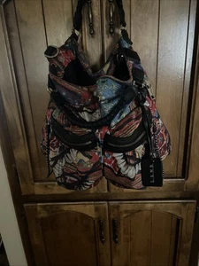 Borsa a tracolla LAMB African Shell e stampa Mahi. Cinturino più lungo mancante - Foto 1 di 6