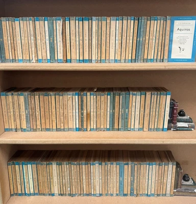 150 Blue Penguin Pelican Vintage Books 1950s Ideal For Decoration Job Lot D4551 - Image 1 of 4