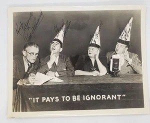 Hollywood Photograph Autographed "It Pays To Be Ignorant" - Picture 1 of 6
