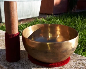 CAMPANA TIBETANA ORIGINALE 7 metalli bronzo da 30 a 10 centimetri CHAK NEPAL - Foto 1 di 6