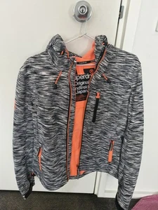 Superdry Original Windtrekker - Picture 1 of 7