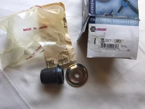 rear lower suspension control arm Bush Toyota Pickup, Van 79-88 HiLux Non US, Ca - Foto 1 di 5