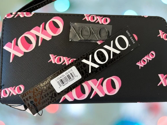 Bolso sin asas tipo billetera de muñeca XOXO para mujer - cremallera alrededor - negro/rosa Foto 1 de 4
