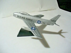 F-86 F SABRE scala 1/87 in metallo - Foto 1 di 3