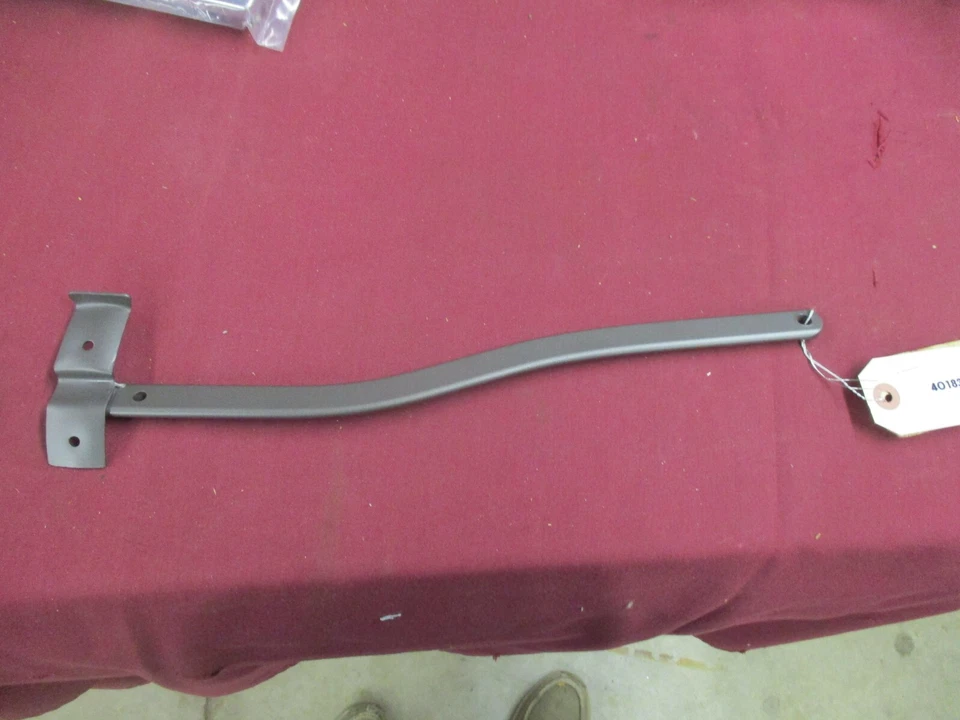 Soporte superior convertible Packard 1948-50 401833 NOS Foto 1 de 1