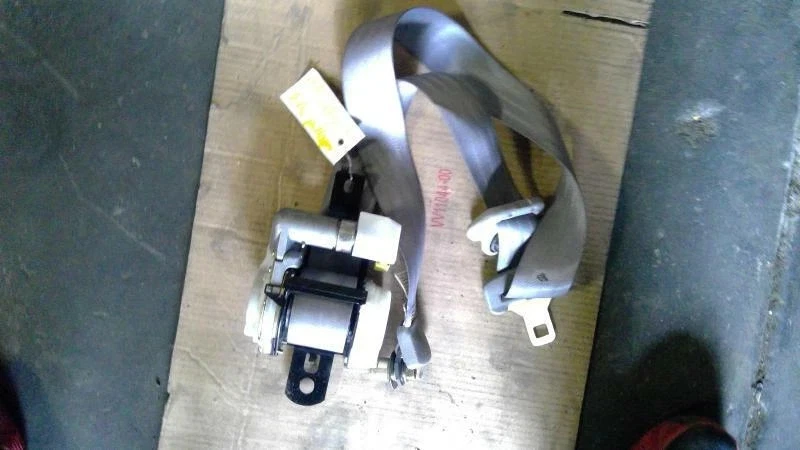 1999-2004 Honda Odyssey Driver Left Seat Belt Retractor Assembly Gray OEM Unit Foto 1 de 4
