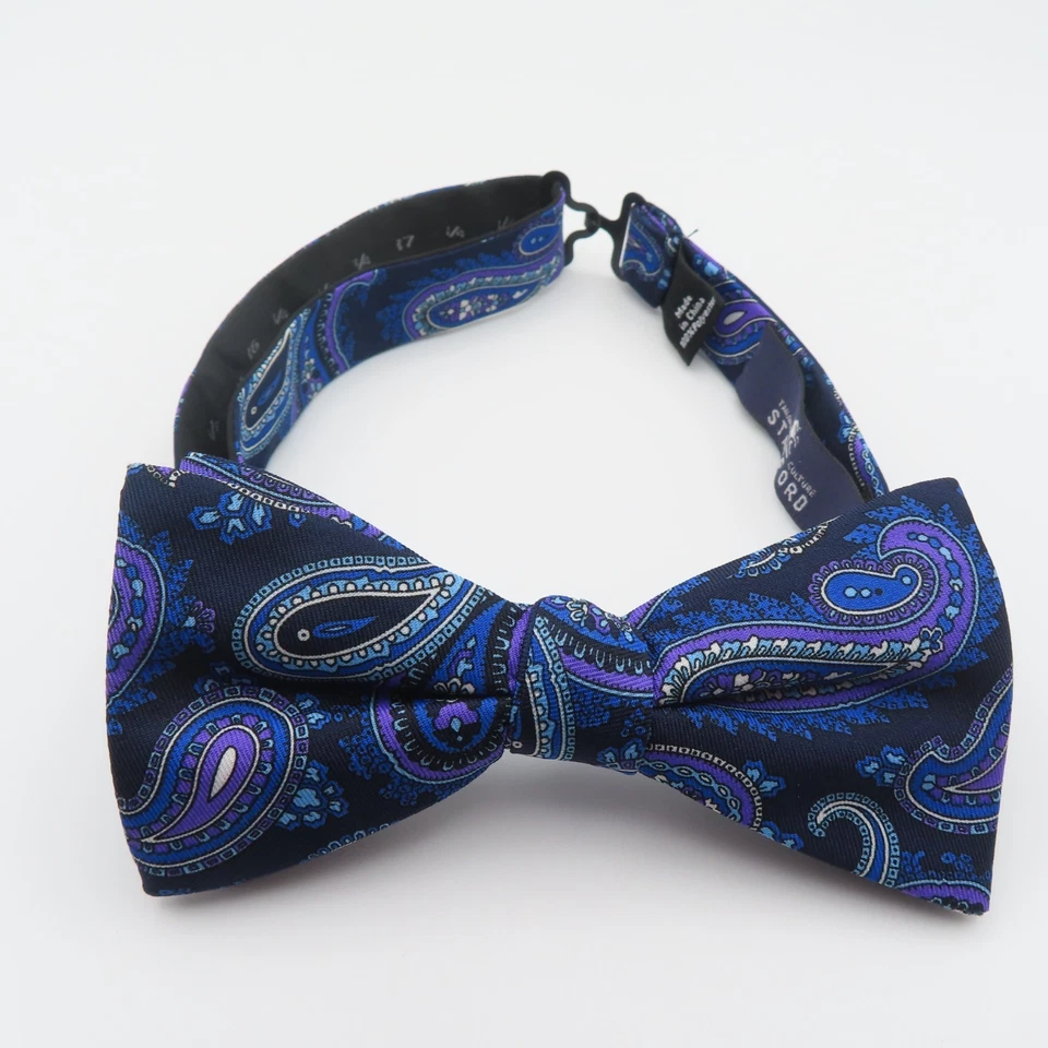 Pajarita Stafford Azul Negro Púrpura Paisley 2.25" Ancho Preatado Seda Foto 1 de 4