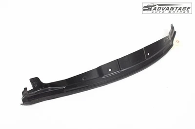CHRYSLER 300 2011-2023 GUARDABARROS DELANTERO DERECHO A PUERTA CUBIERTA DE SELLO RESISTENTE AL CLIMA OEM Foto 1 de 4